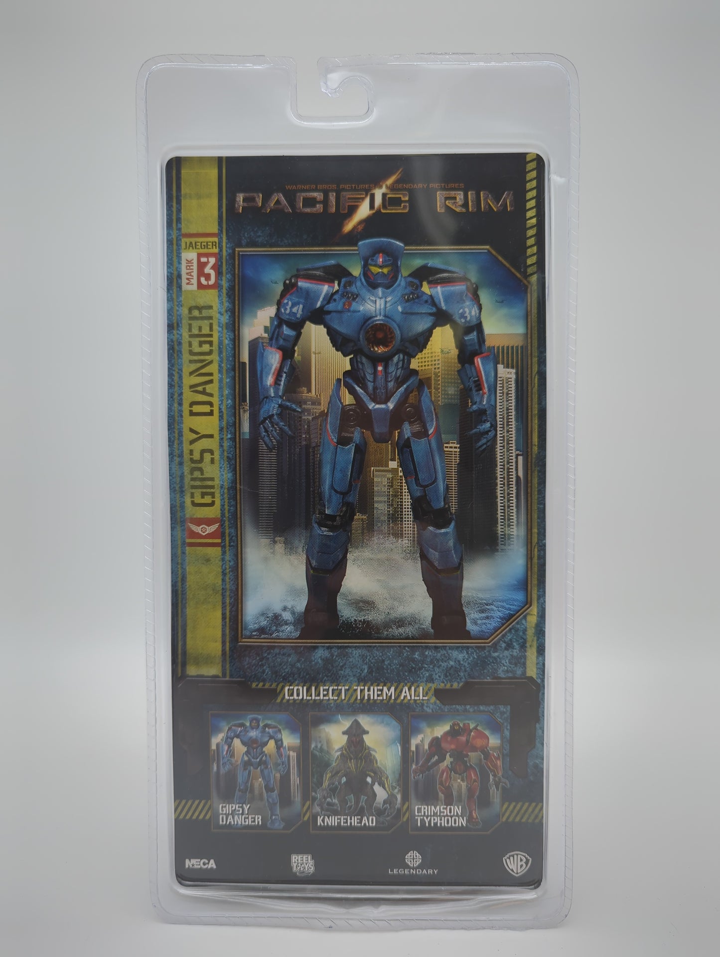 Neca Pacific Rim Jaeger Gipsy Danger Action Figure