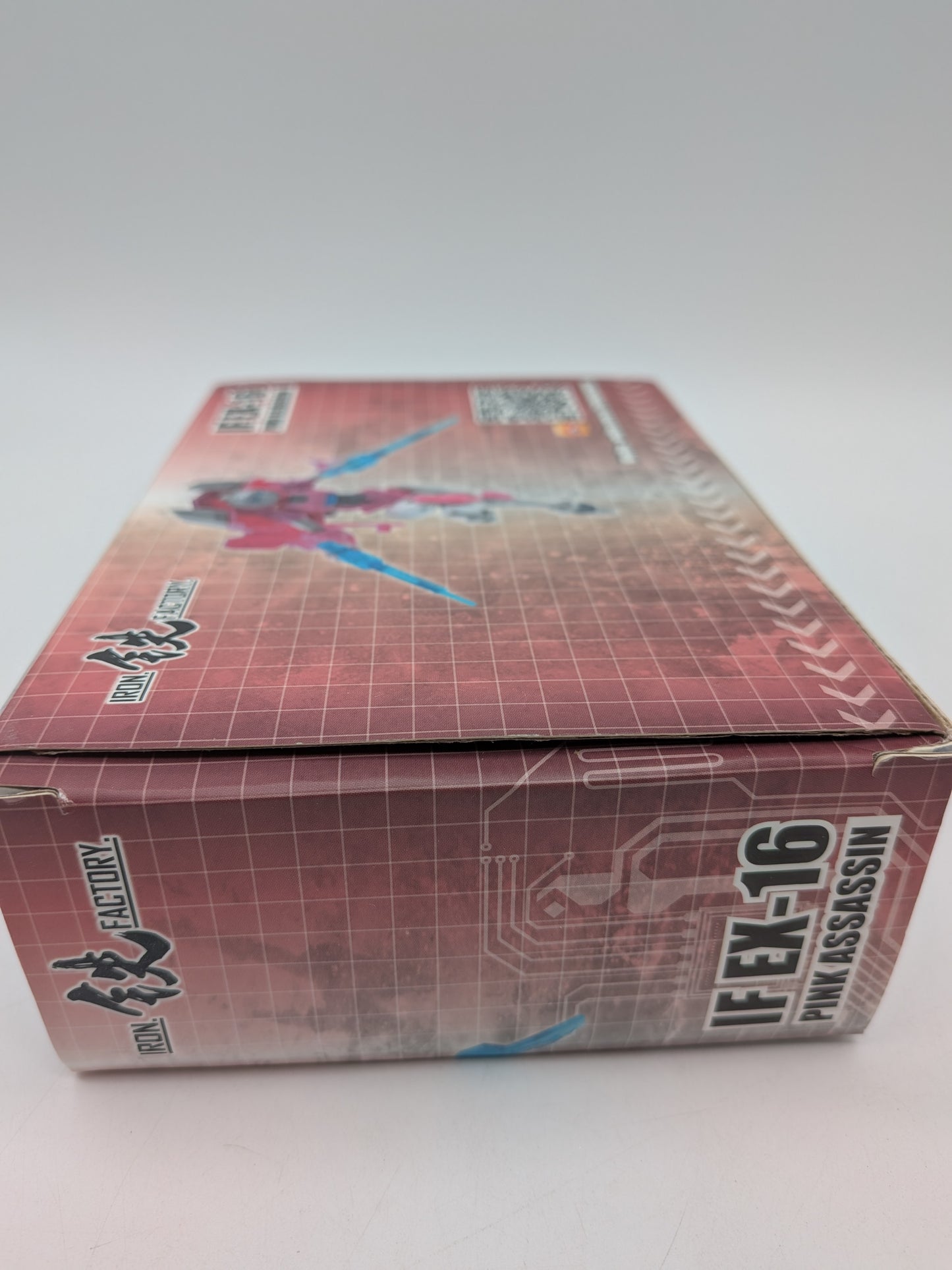 Iron Factory 2018 IF EX-16 Pink Assassin Action Figure (Arcee)