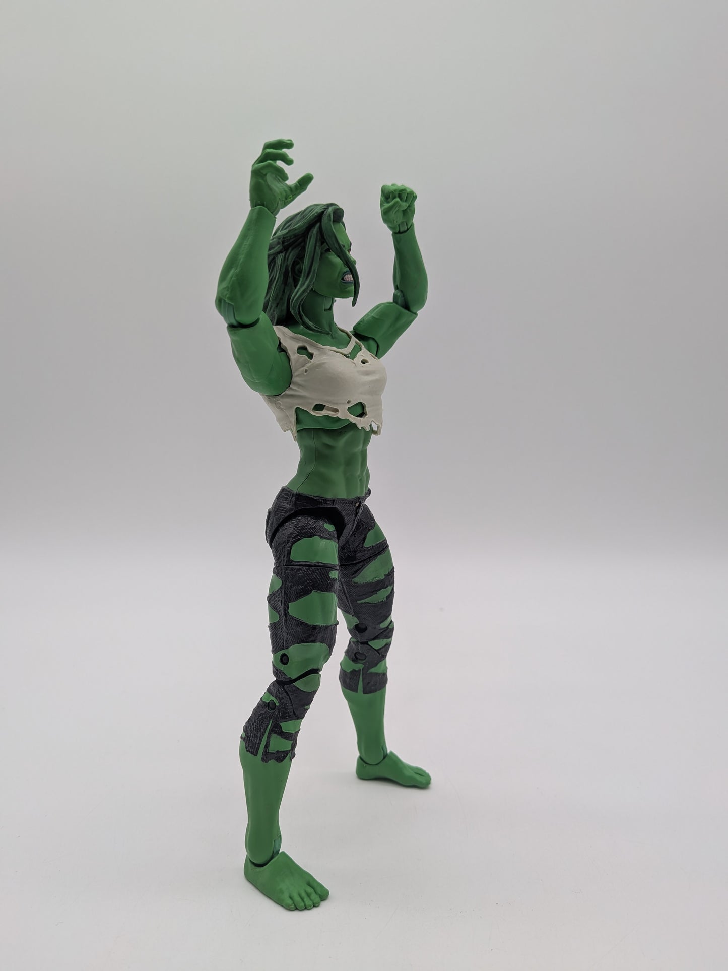 Hasbro 2021 Marvel Legends She-Hulk Action Figure