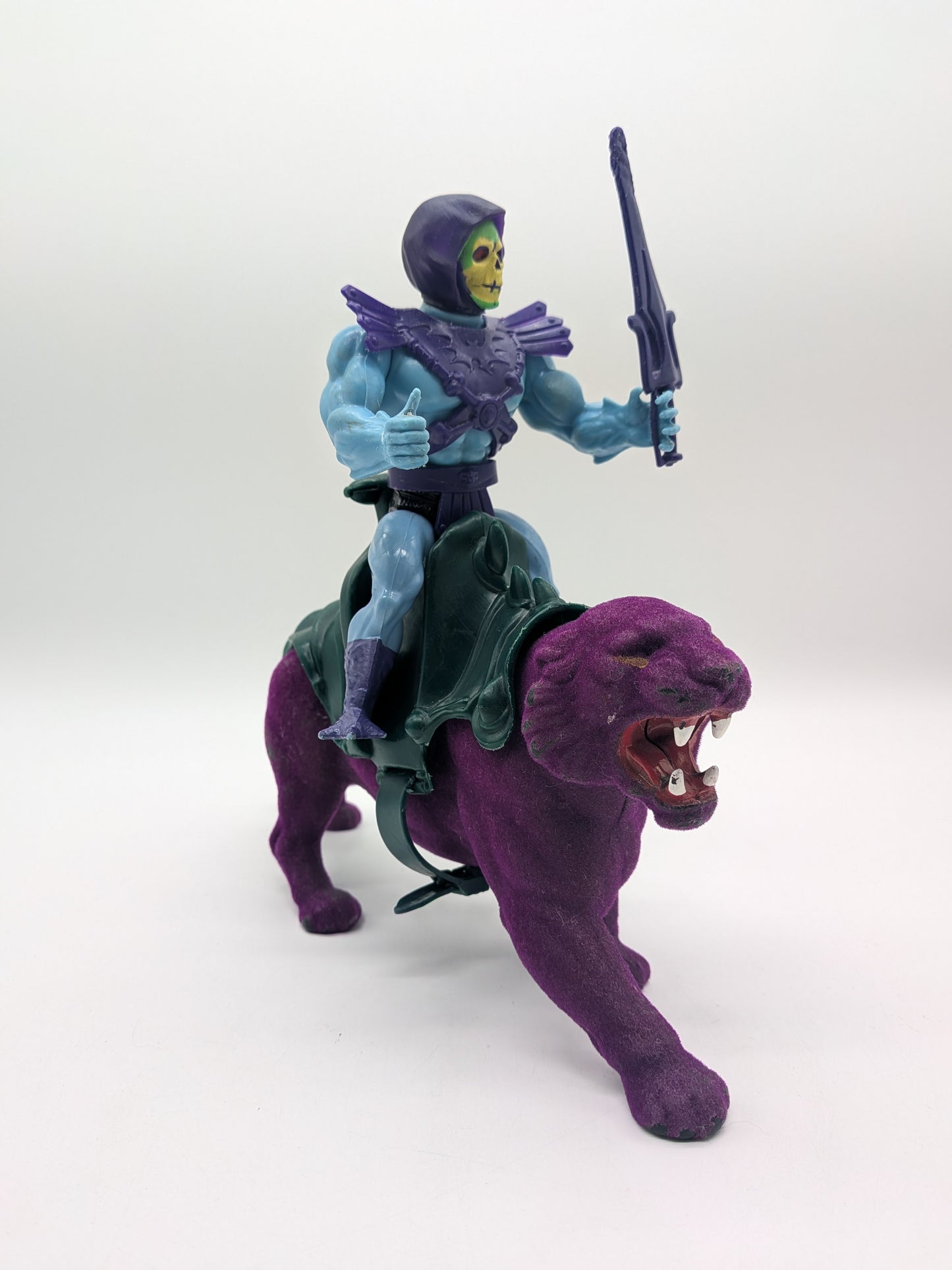 Mattel 1982 Masters of the Universe Skeletor & 1983 Panthor Action Figure