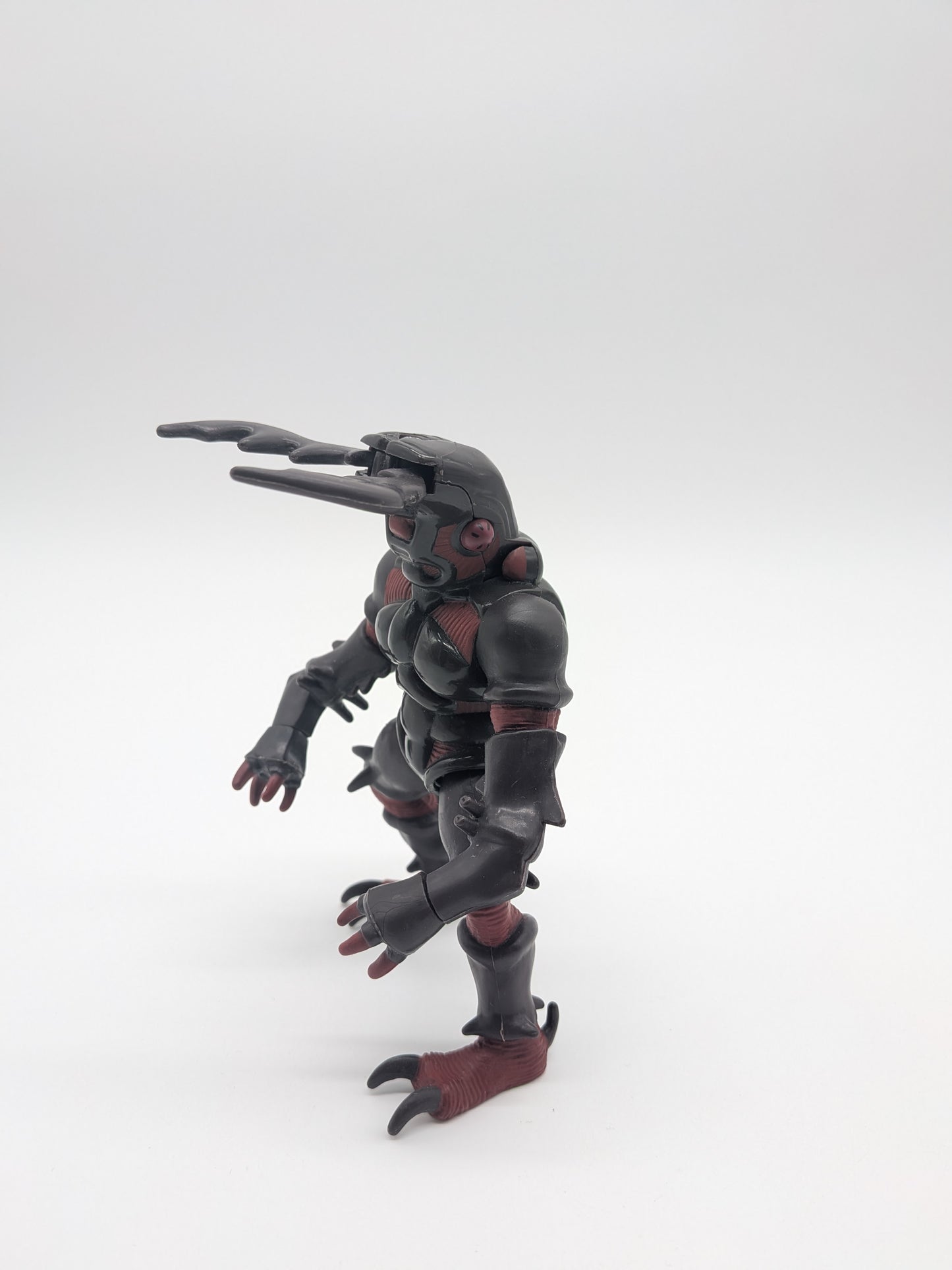 Bandai 1995 Mighty Morphin Power Rangers Stag Beetle Action Figure