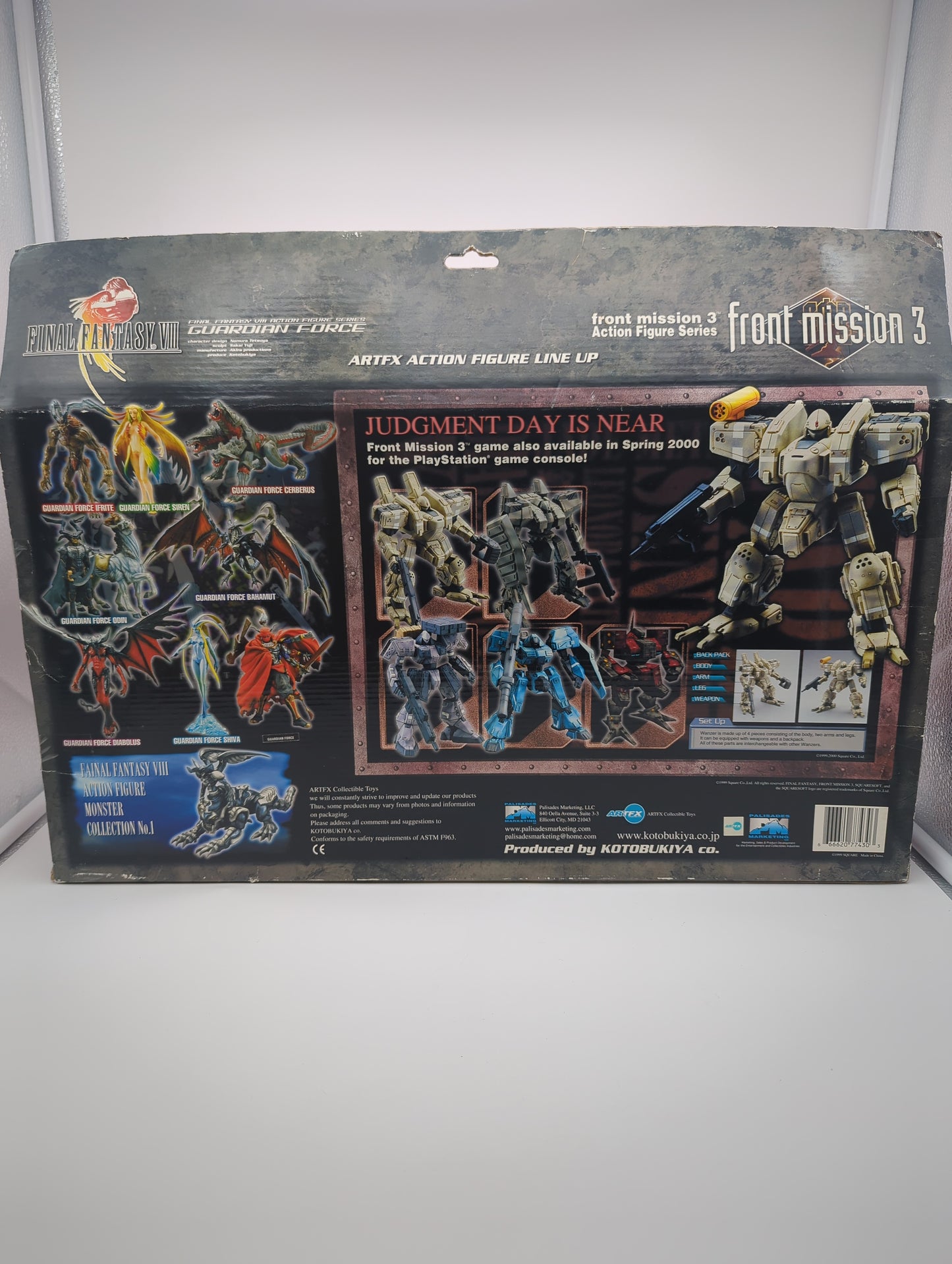 Kotobukiya Final Fantasy VIII Guardian Force Bahamut Action Figure