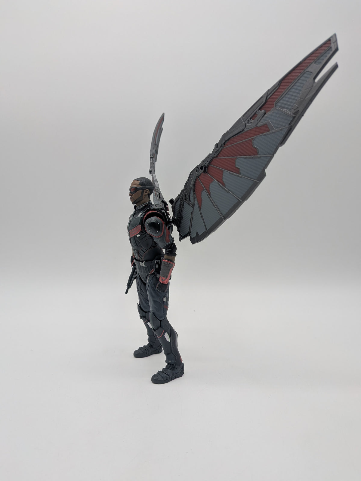 S.H. Figuarts 2019 Avengers: Infinity War Falcon Action Figure, photo 3 of 5