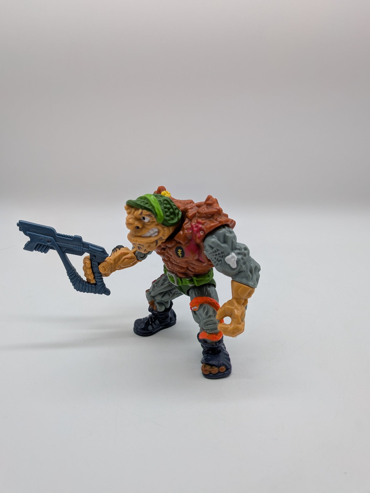 Playmates 1989 Teenage Mutant Ninja Turtles General Traag Action Figure