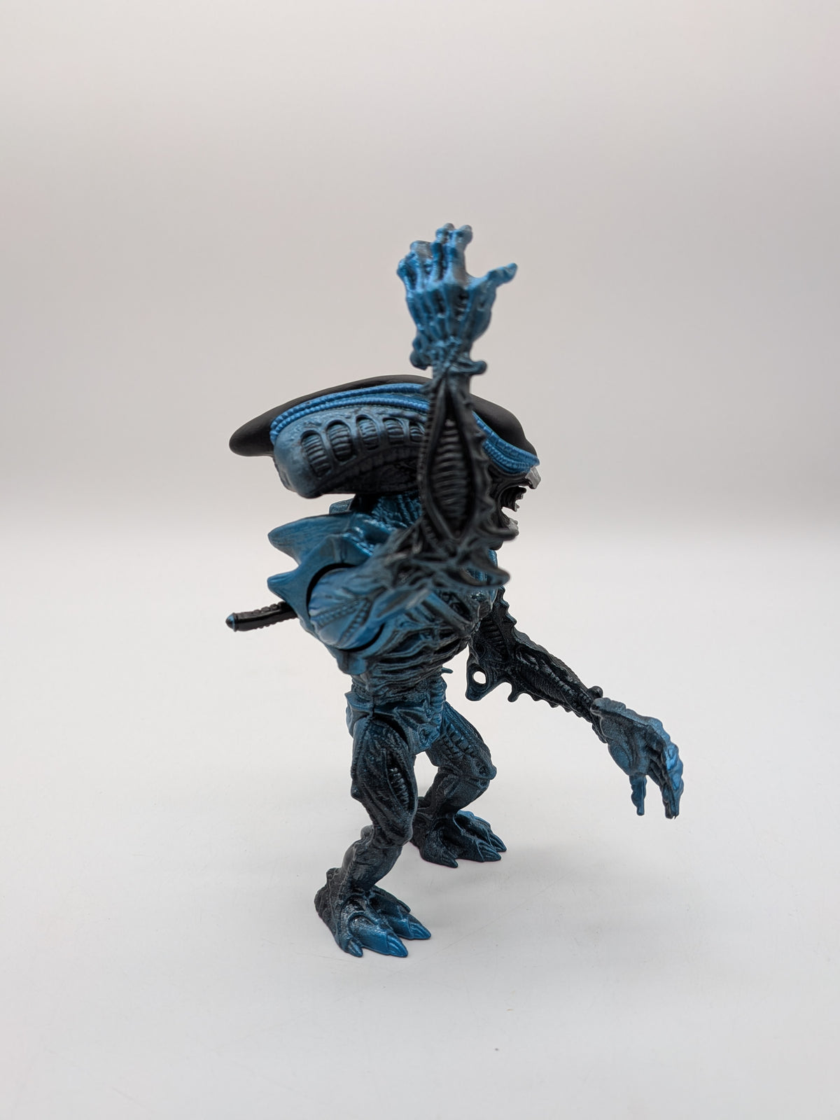 Kenner 1991 Aliens Gorilla Alien Action Figure, photo 3 of 4