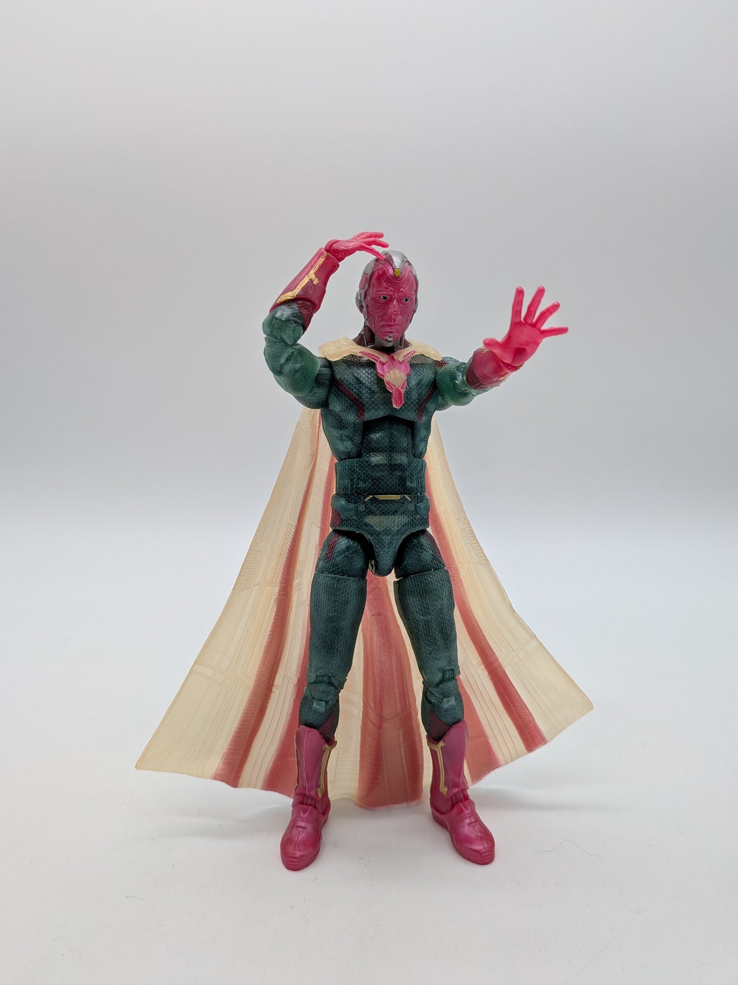 Hasbro 2019 Marvel Legends Vision Action Figure