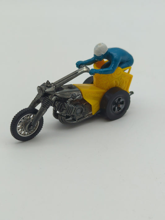 Hot Wheels 1972 RRRumblers Choppin' Chariot