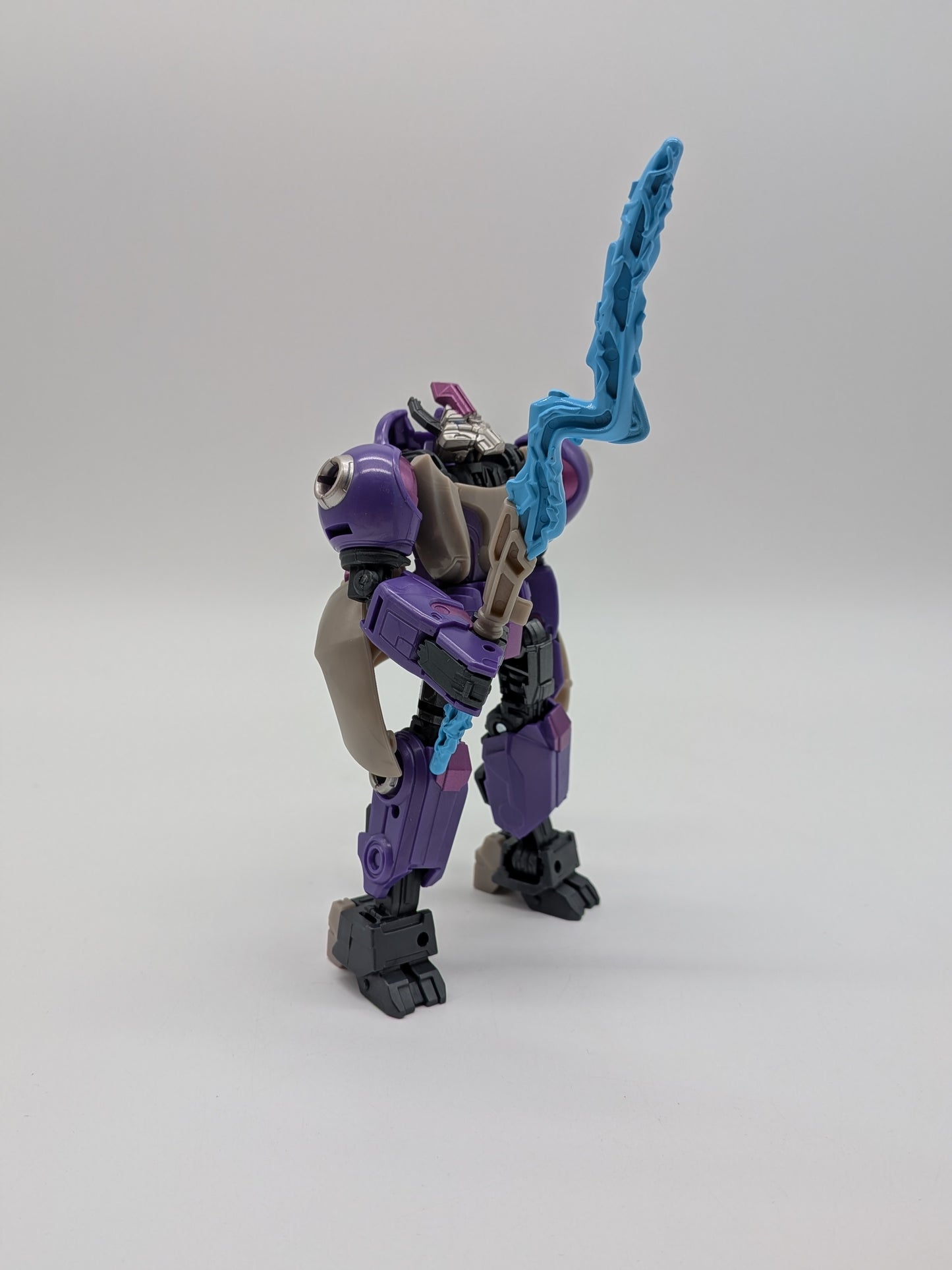 Hasbro 2024 Transformers One Prime Changer Alpha Trion Figure