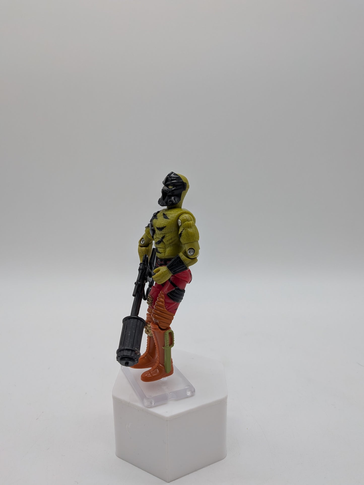 Hasbro 1989 G.I. Joe Darklon Action Figure