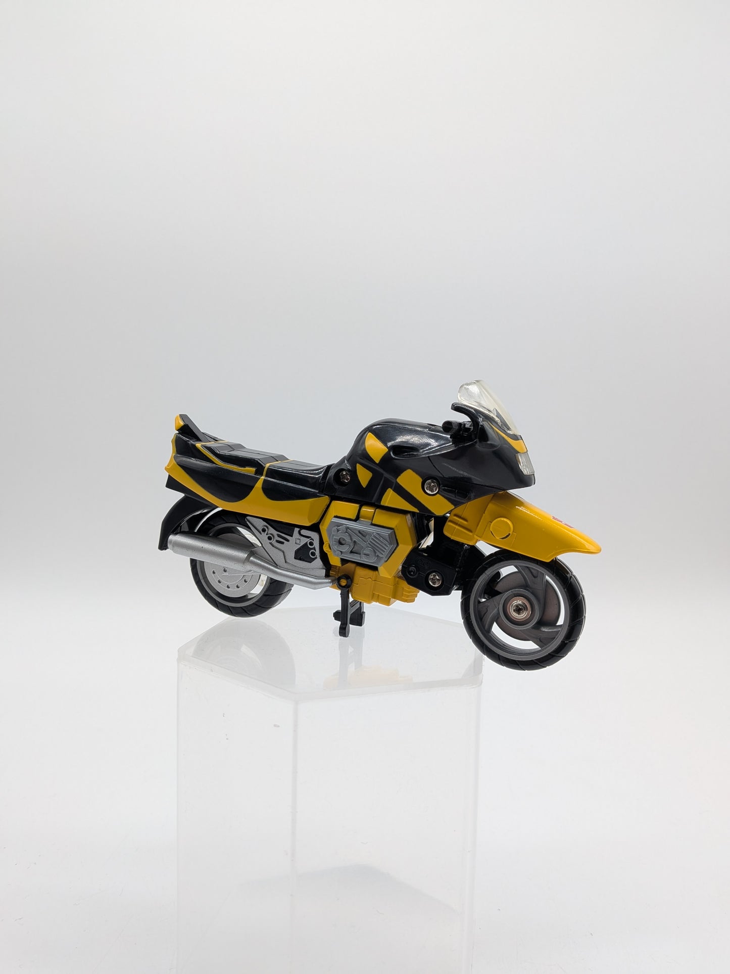 Hasbro 2002 Transformers Robots in Disguise (RID) Sideways Figure