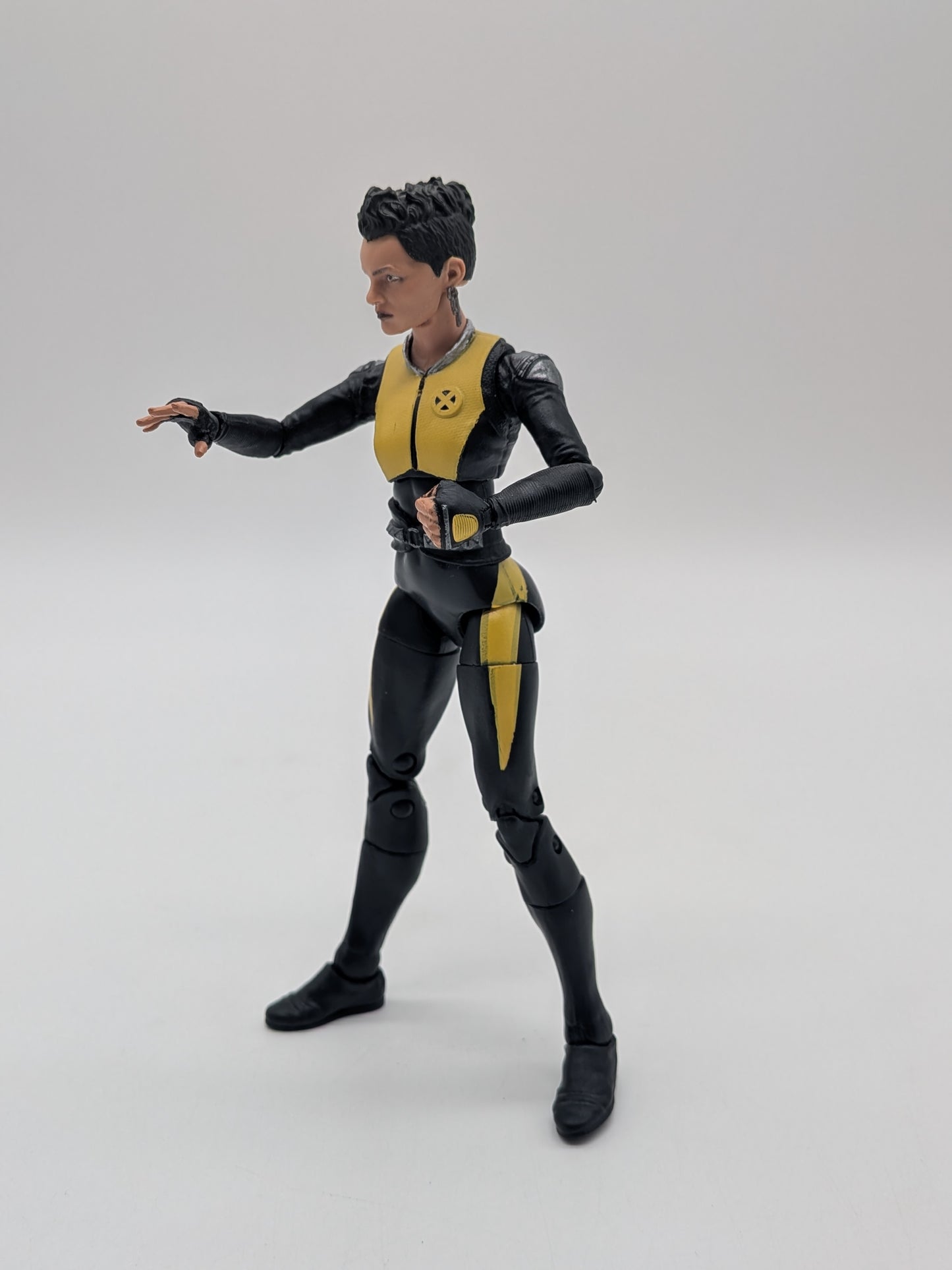 Hasbro 2020 Marvel Legends Negasonic Teenage Warhead Action Figure