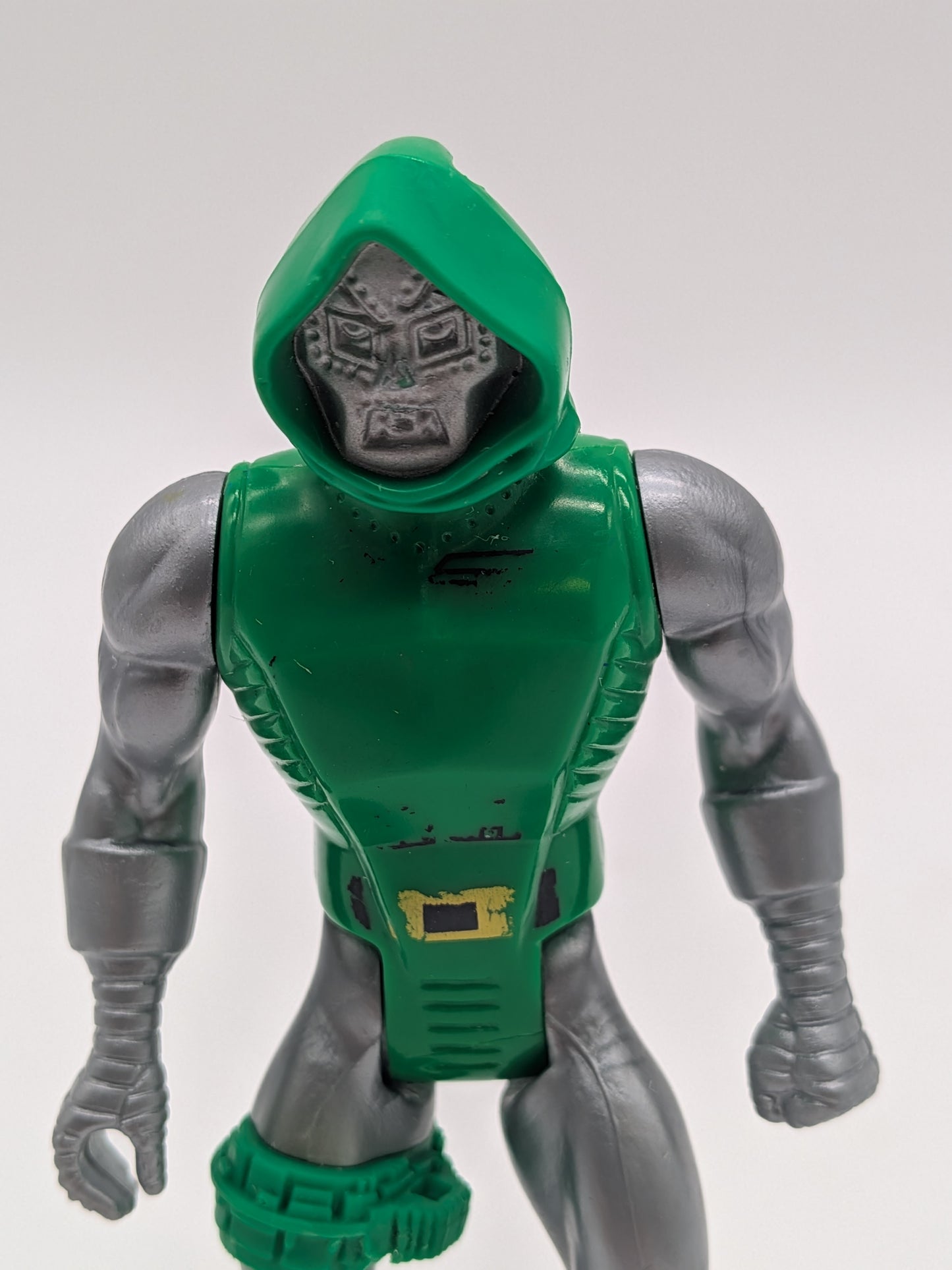 Mattel 1984 Marvel Super Heroes Secret Wars Doctor Doom 4.5" Action Figure