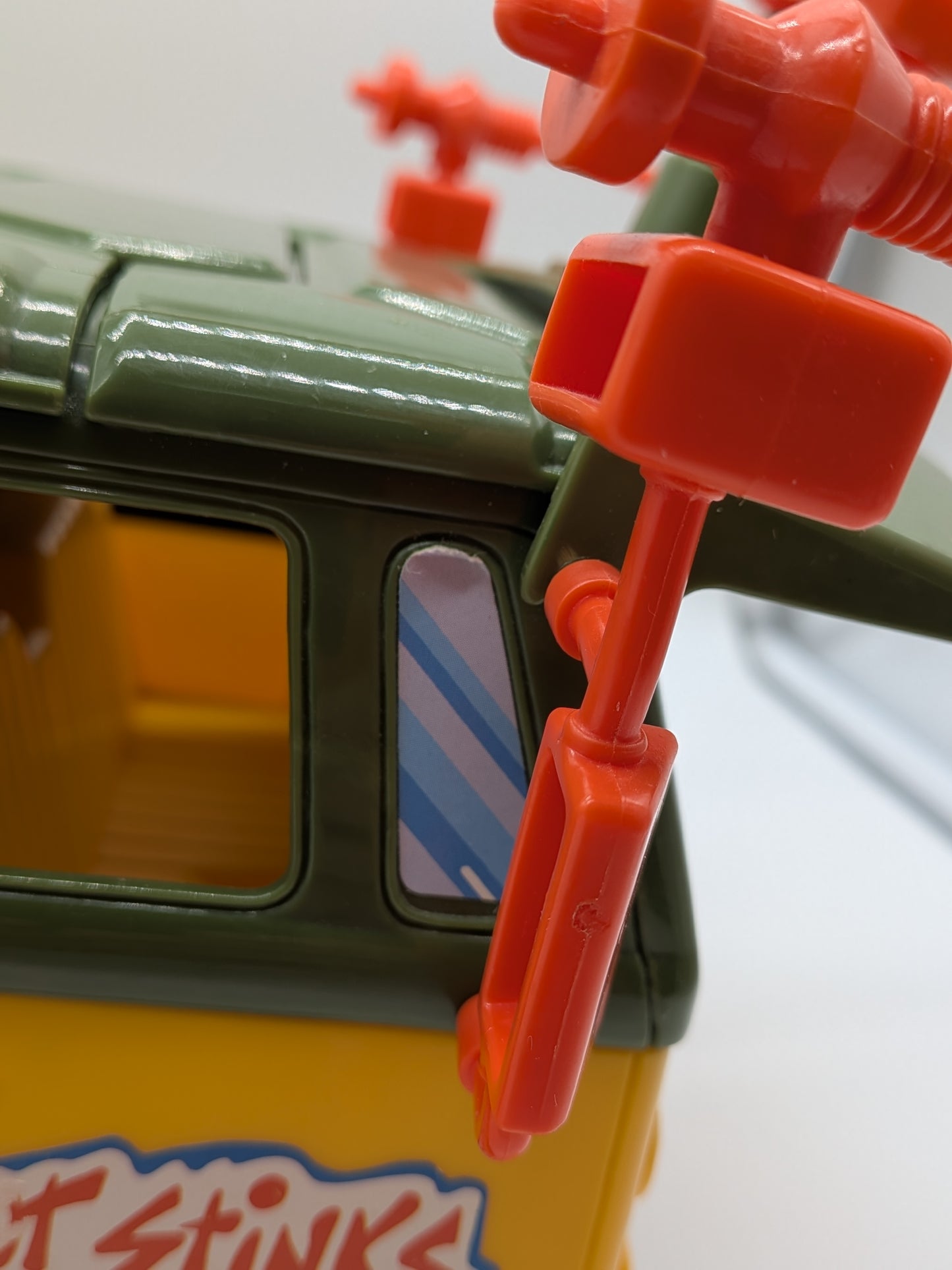 Playmates 1989 Teenage Mutant Ninja Turtles Party Wagon Vehicle