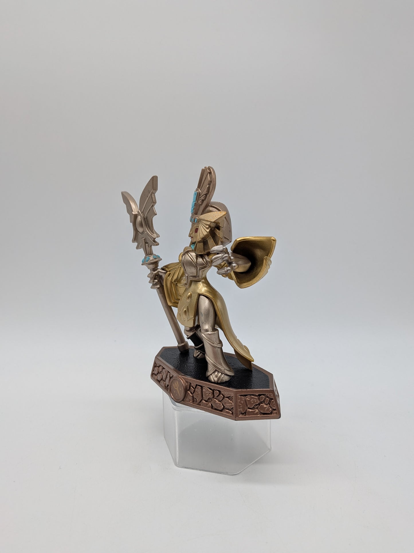Activision 2016 Skylanders Imaginators Golden Queen Figure