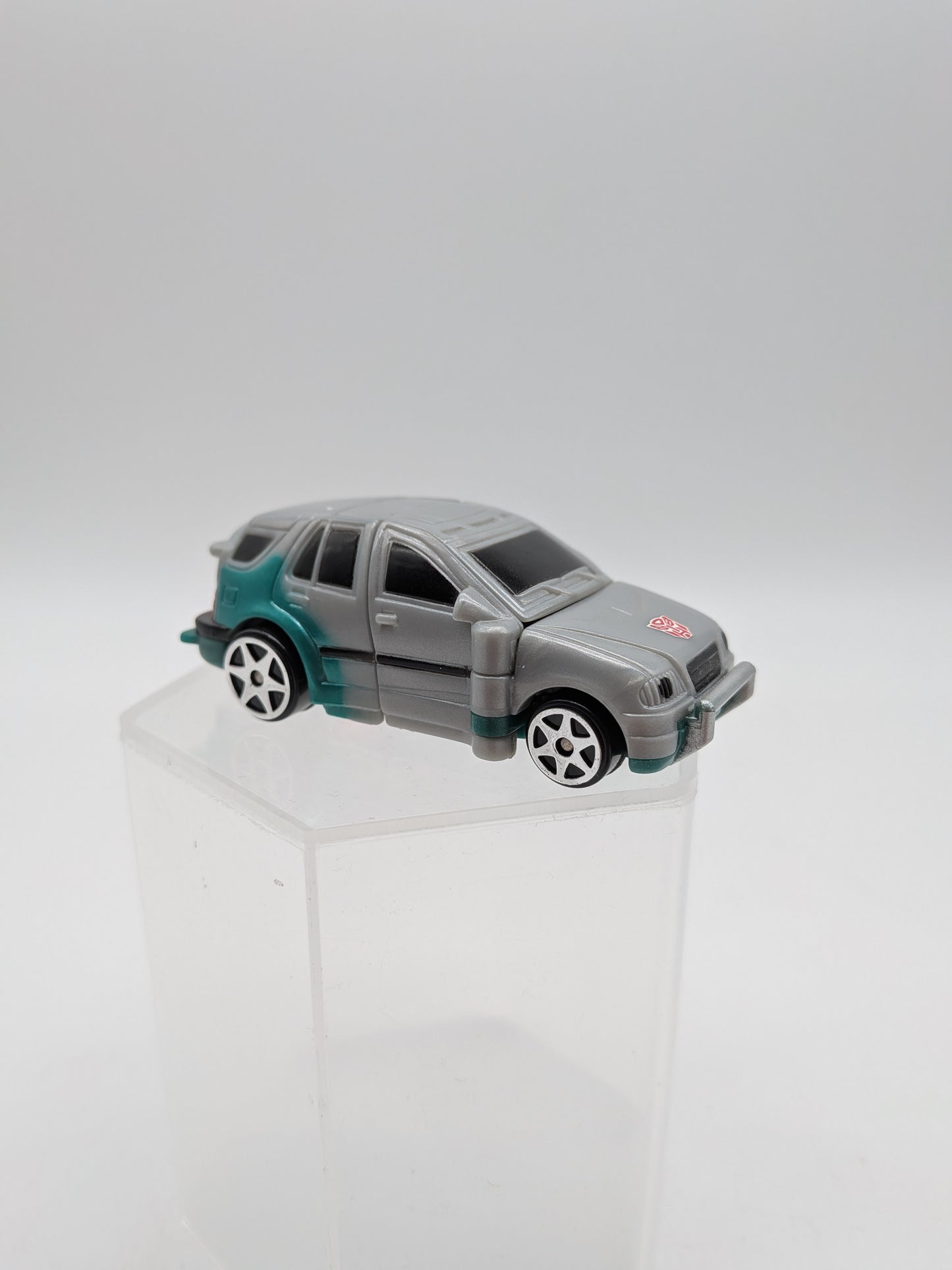 Hasbro 2002 Transformers Robots in Disguise (RID) X-Brawn Figure