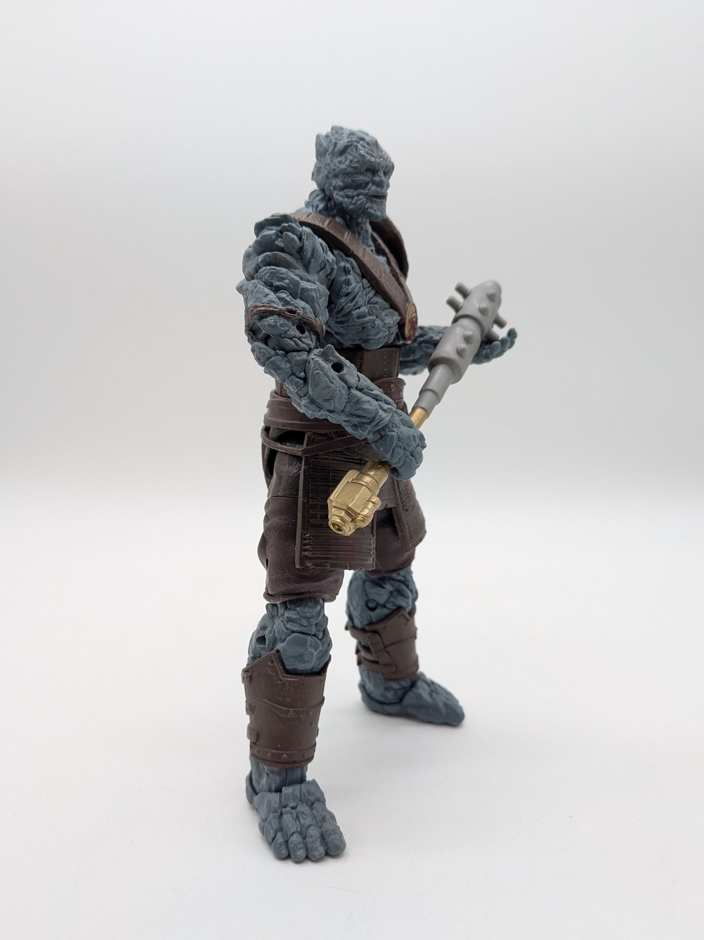 Hasbro 2019 Marvel Legends 80th Anniversary Thor: Ragnarok Korg Action Figure
