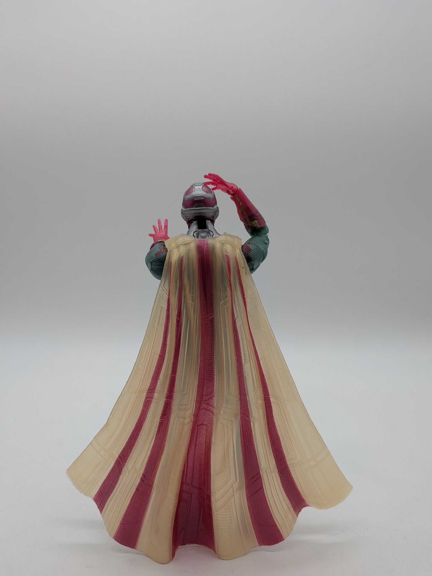 Hasbro 2019 Marvel Legends Vision Action Figure