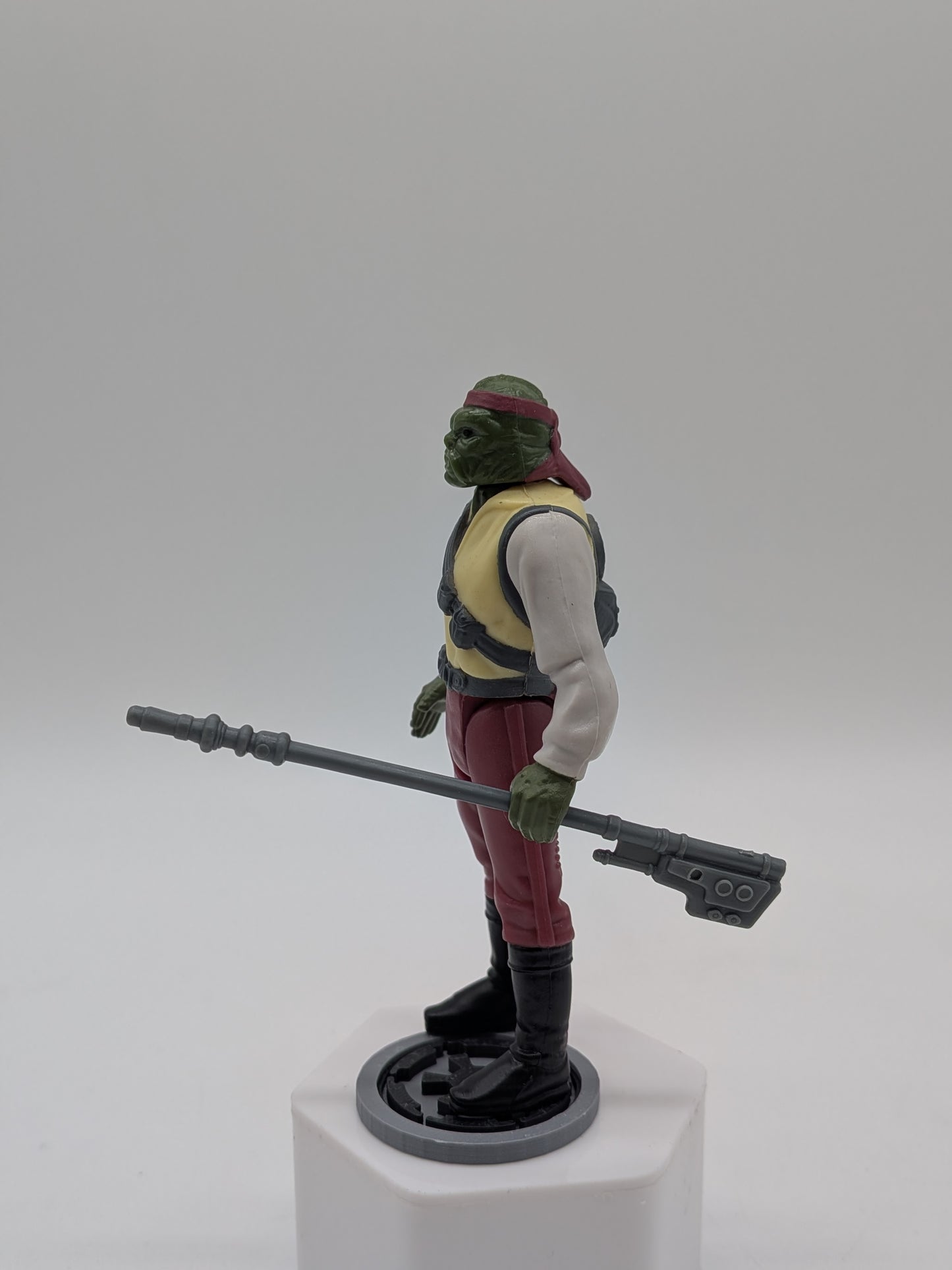 Kenner 1985 Star Wars Power of the Force Barada Action Figure (Variant)