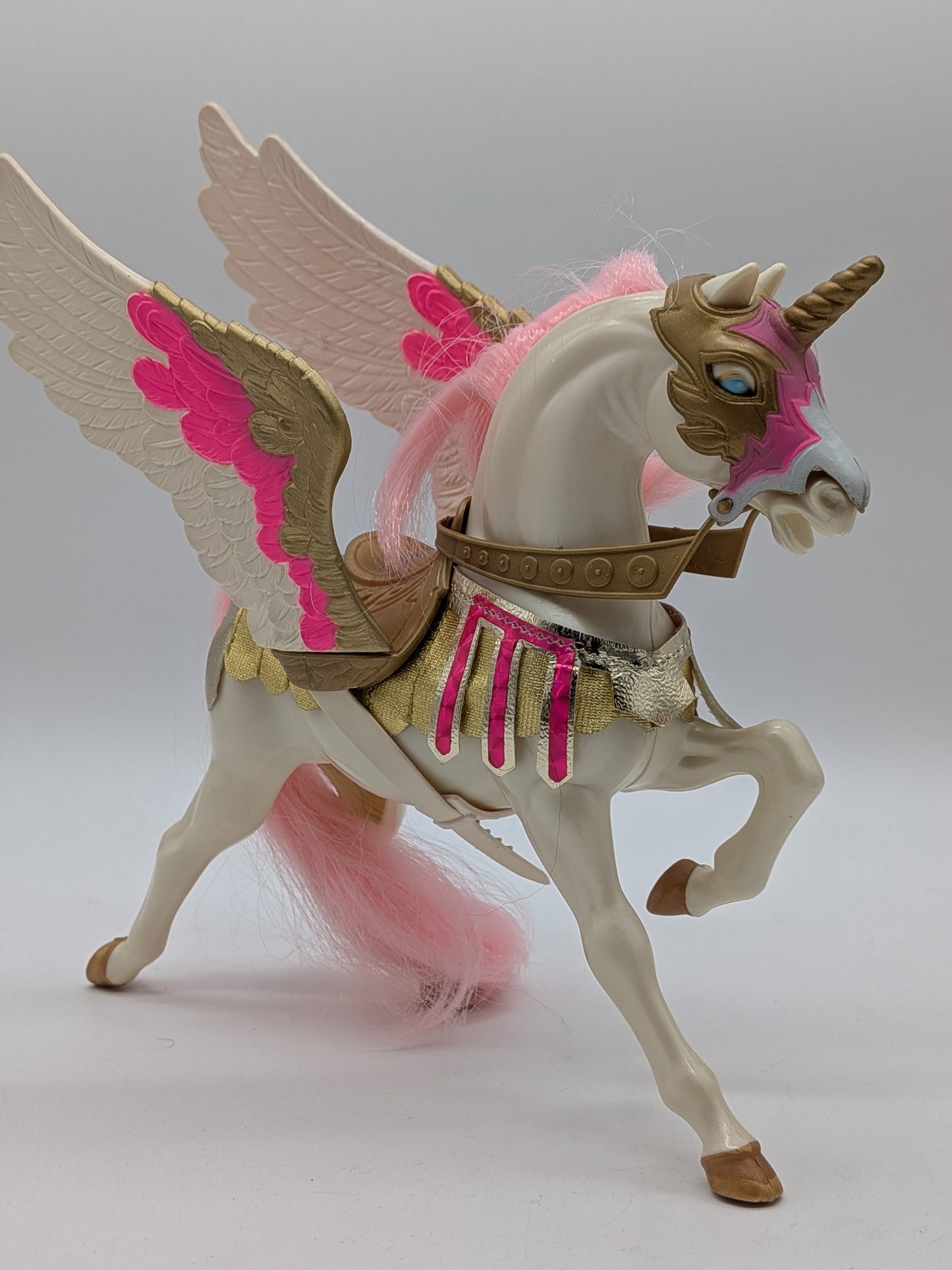 Mattel 1985 Princess of Power She-Ra & Royal Swift Wind Action Figure Set