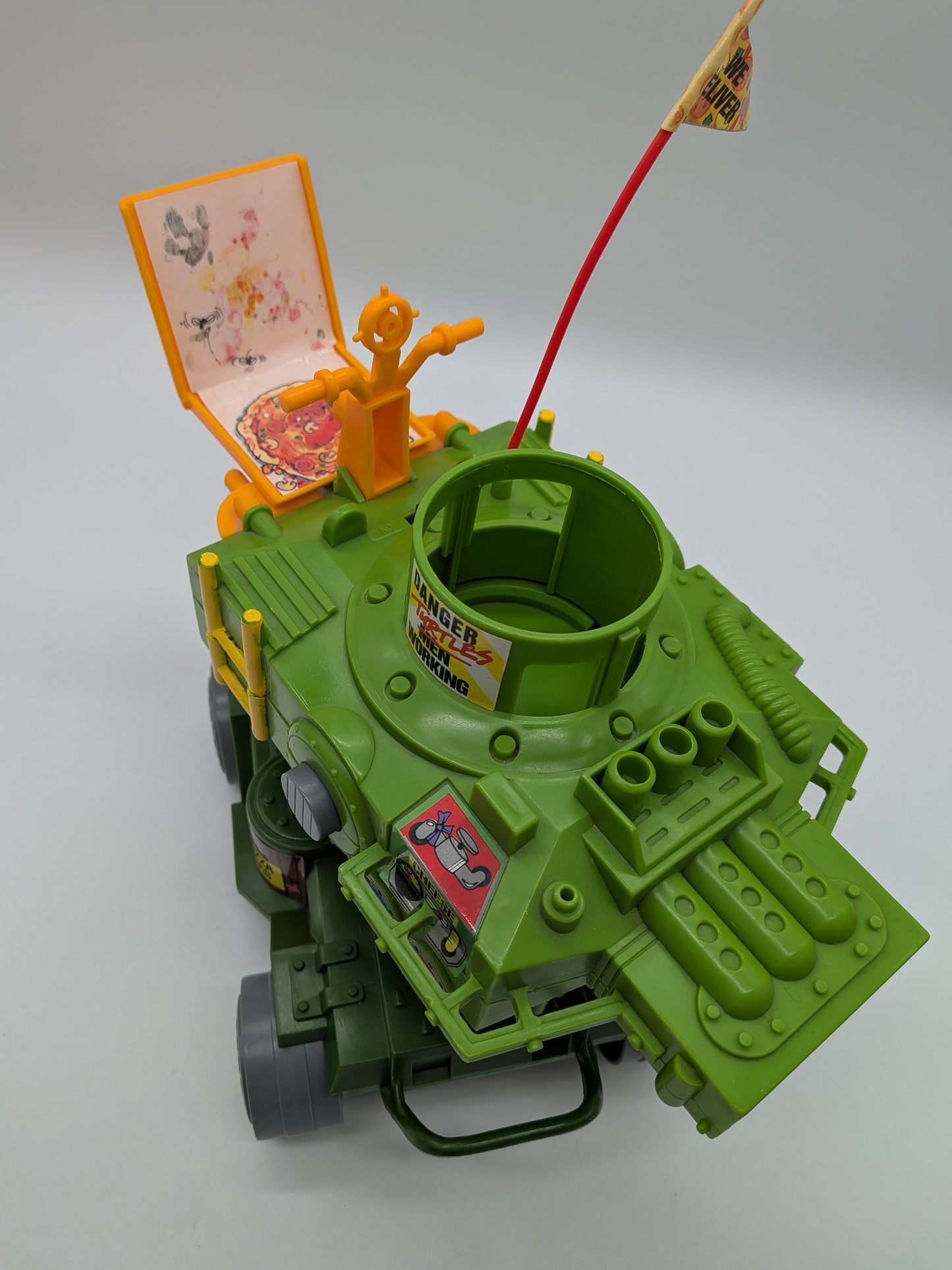 Playmates 1989 Teenage Mutant Ninja Turtles Pizza Thrower Vehicle