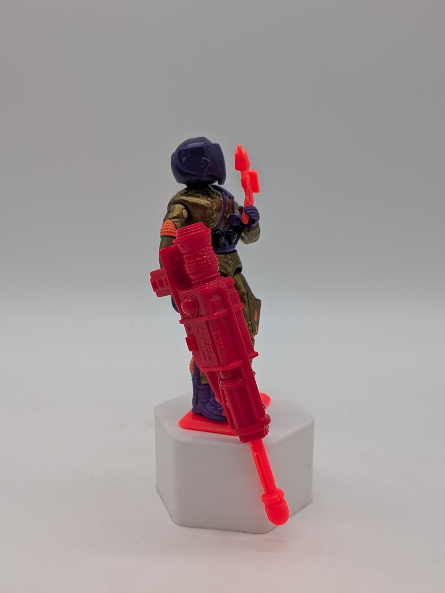 Hasbro 1993 G.I. Joe Brigade T.A.R.G.A.T Action Figure