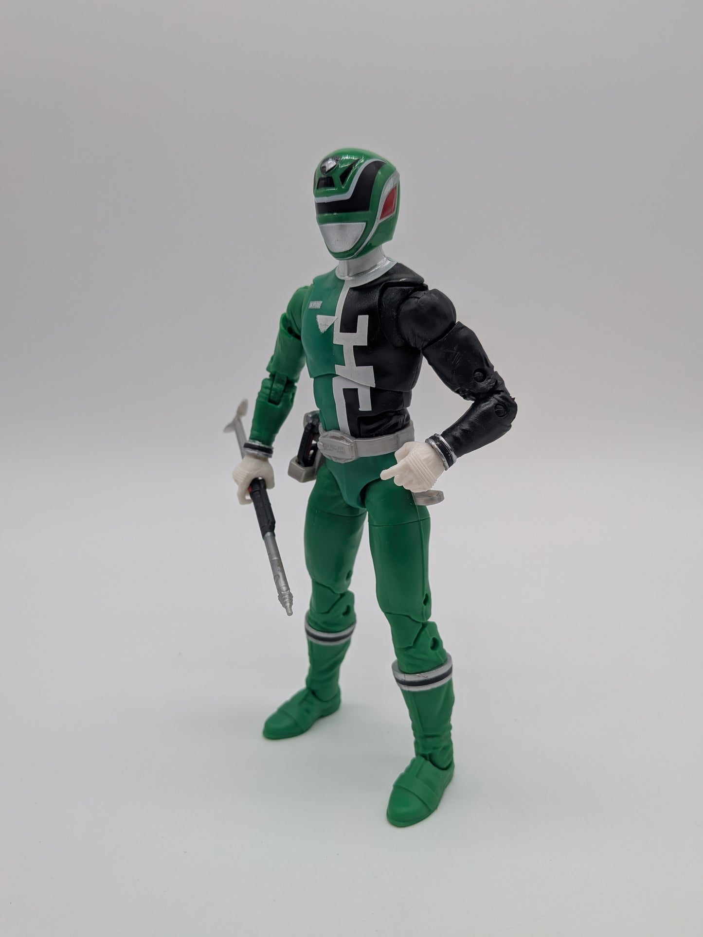 Hasbro 2018 Power Rangers Lightning Collection S.P.D. Green Ranger Action Figure
