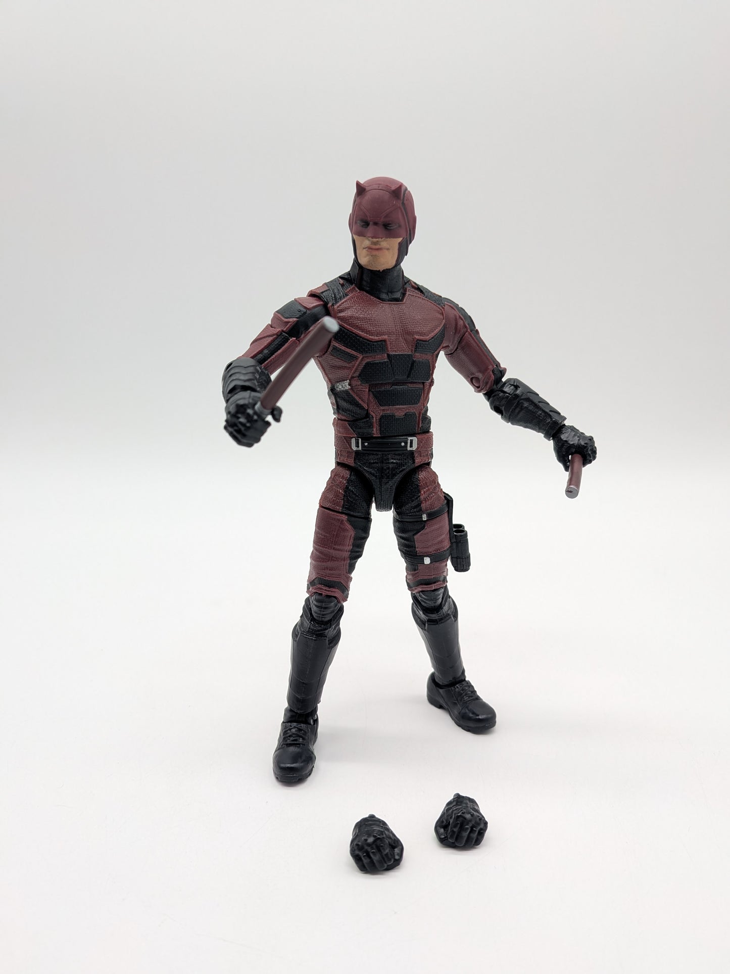 Hasbro 2017 Marvel Legends Daredevil Action Figure