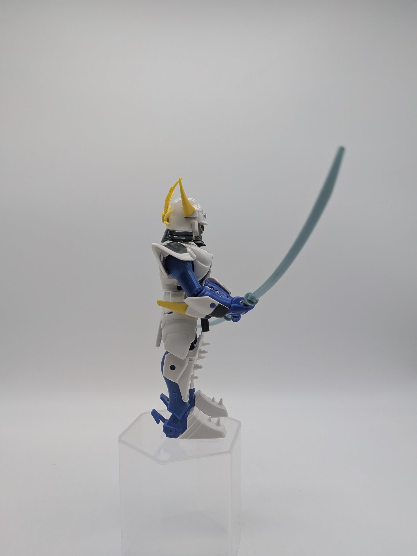 Playmates 1995 Ronin Warriors Hariel Action Figure