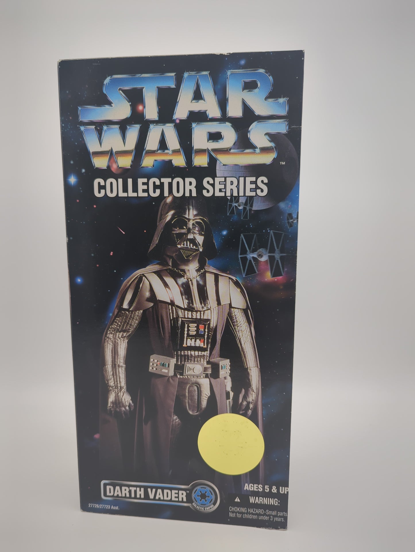 Kenner 1996 Star Wars Collector Series Darth Vader Action Figure