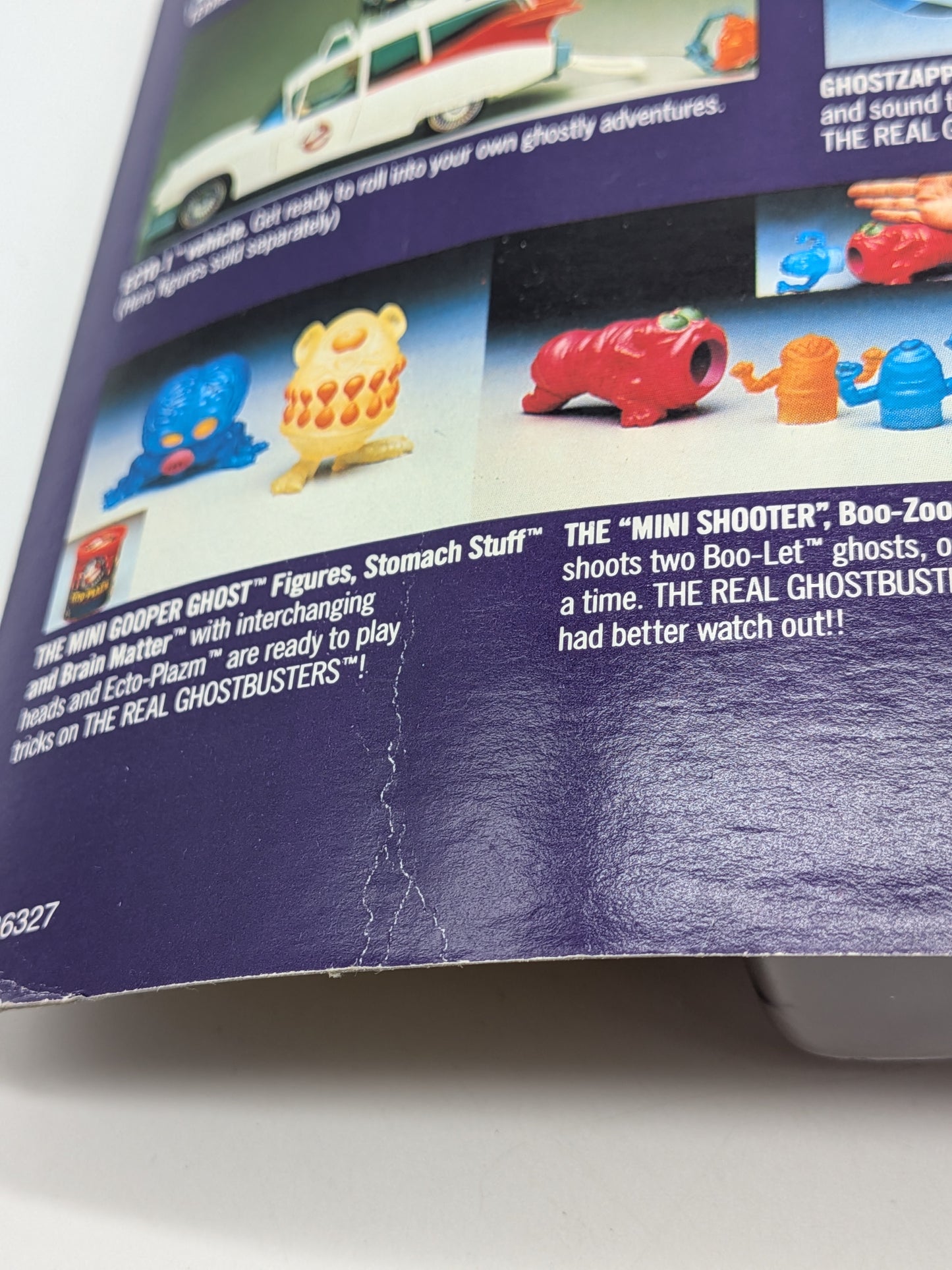 Columbia Pictures Television Used Under License Kenner 1986 The Real Ghostbusters Ray Stantz and Jail Jaw Ghost Action Figure (UK Variant)