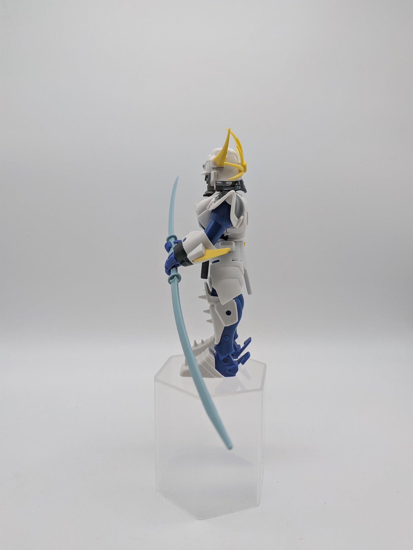 Playmates 1995 Ronin Warriors Hariel Action Figure