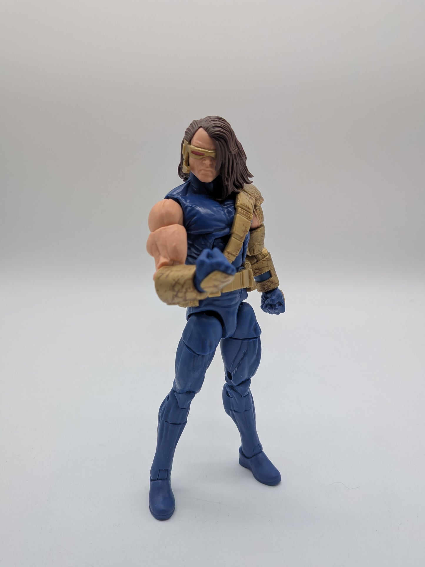 Hasbro 2021 Marvel Legends Age of Apocalypse Cyclops Action Figure