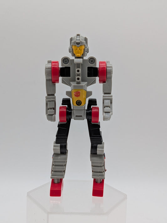Hasbro 1988 Transformers Pretenders Landmine Action Figure
