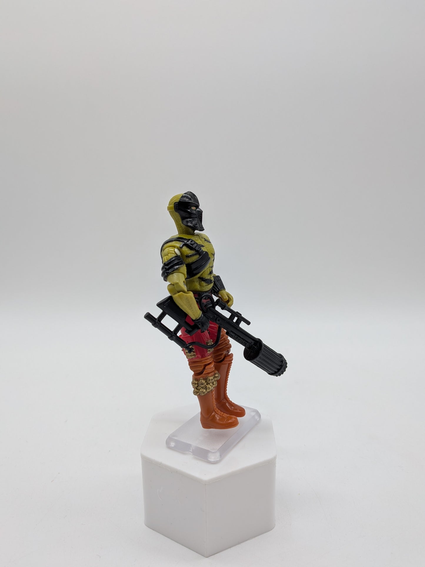 Hasbro 1989 G.I. Joe Darklon Action Figure