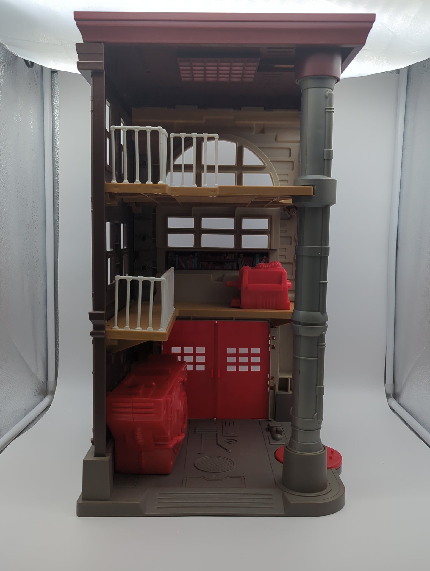 Kenner 1987 Vintage Ghostbusters Firehouse Playset