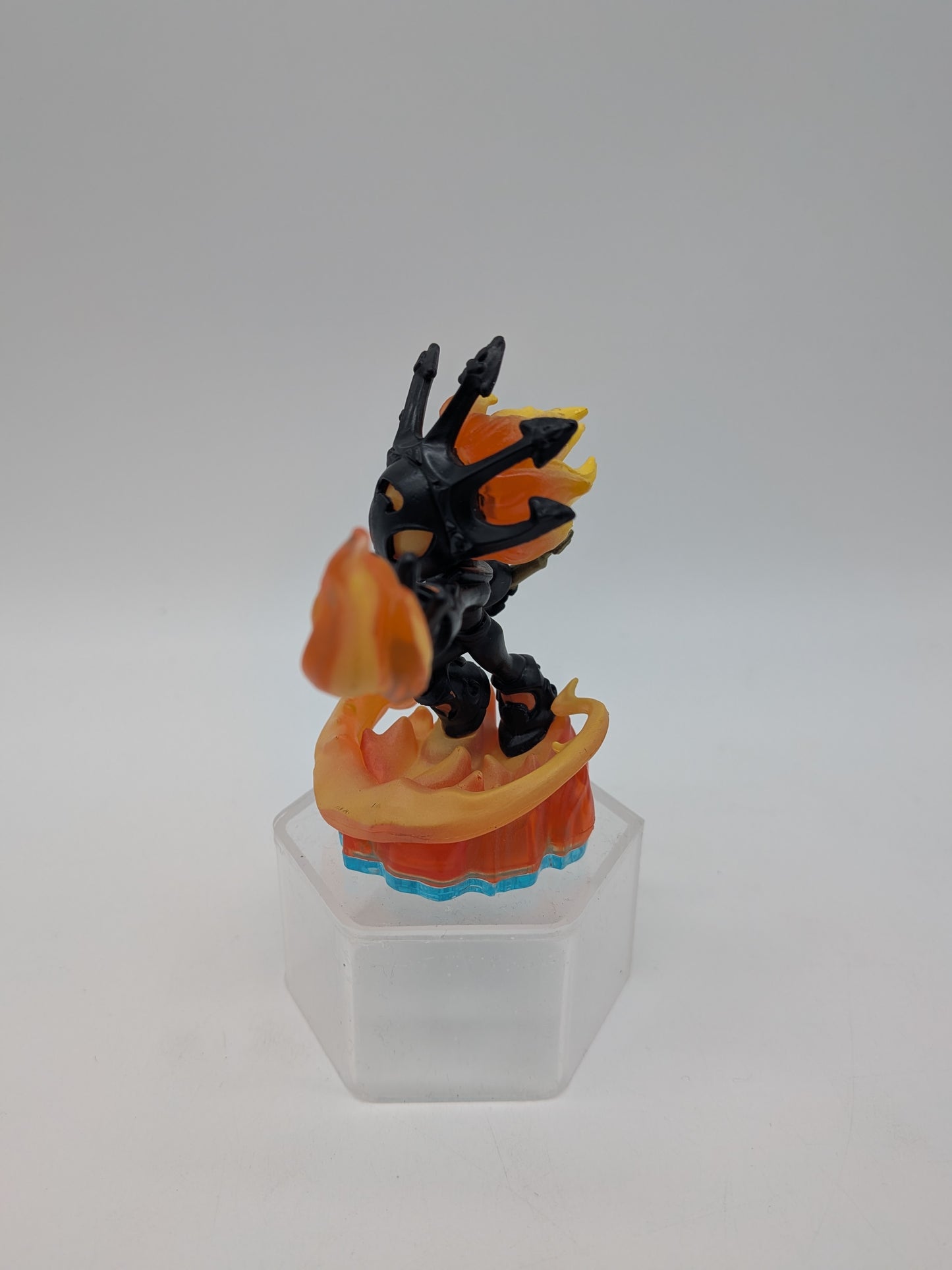 Activision 2013 Skylanders Swap Force Smolderdash Figure