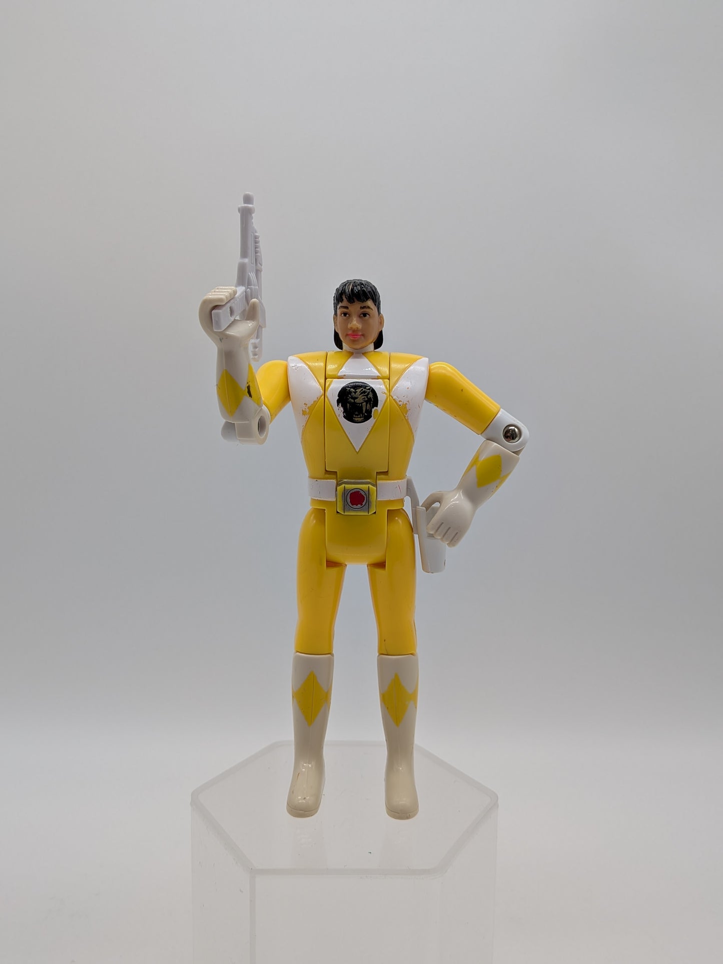 Bandai 1995 Mighty Morphin Power Rangers Auto-Morphin Series 2 Yellow Ranger (Aisha) Action Figure