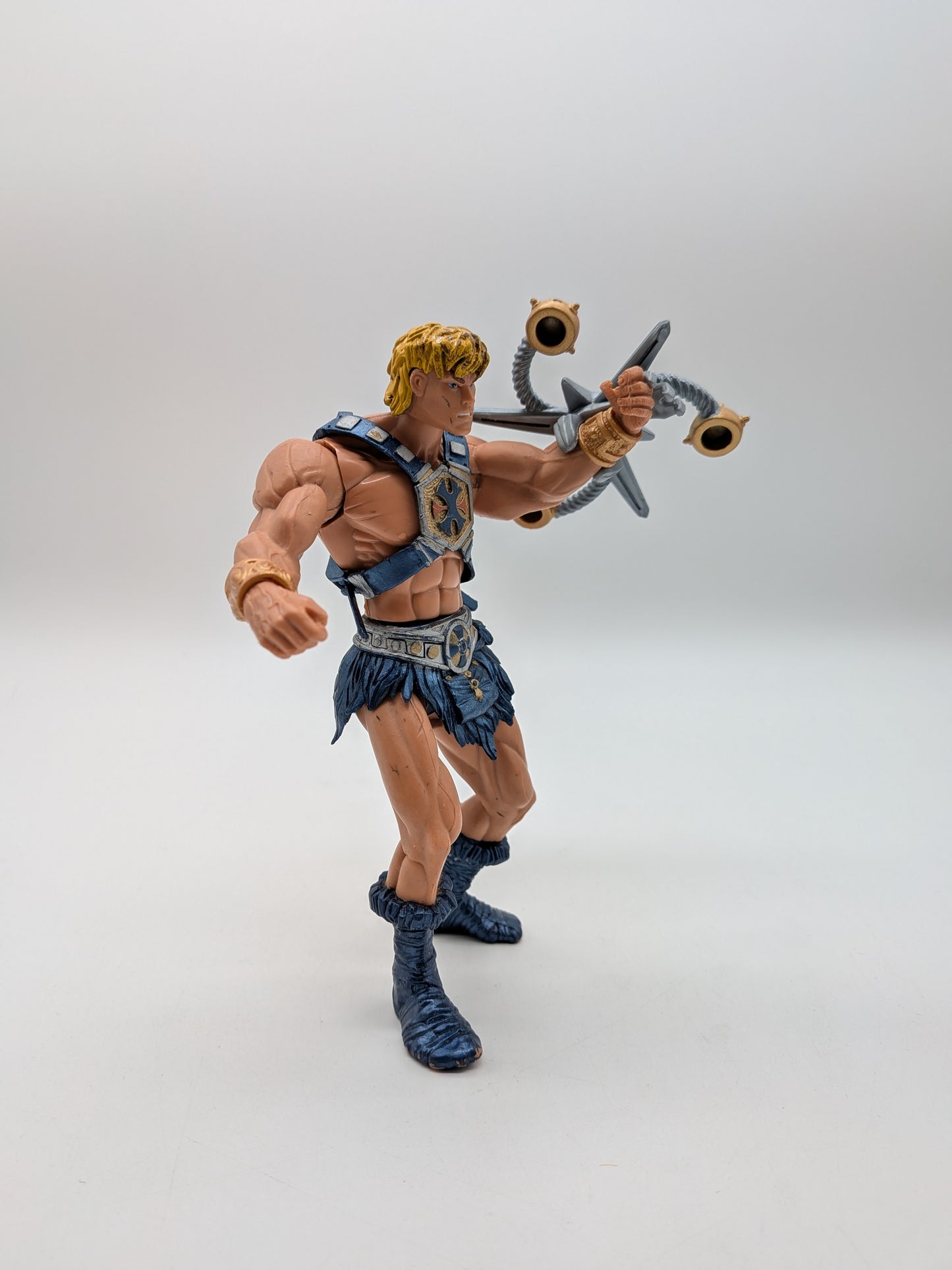 Mattel 2002 Masters of the Universe Smash Blade He-Man Action Figure