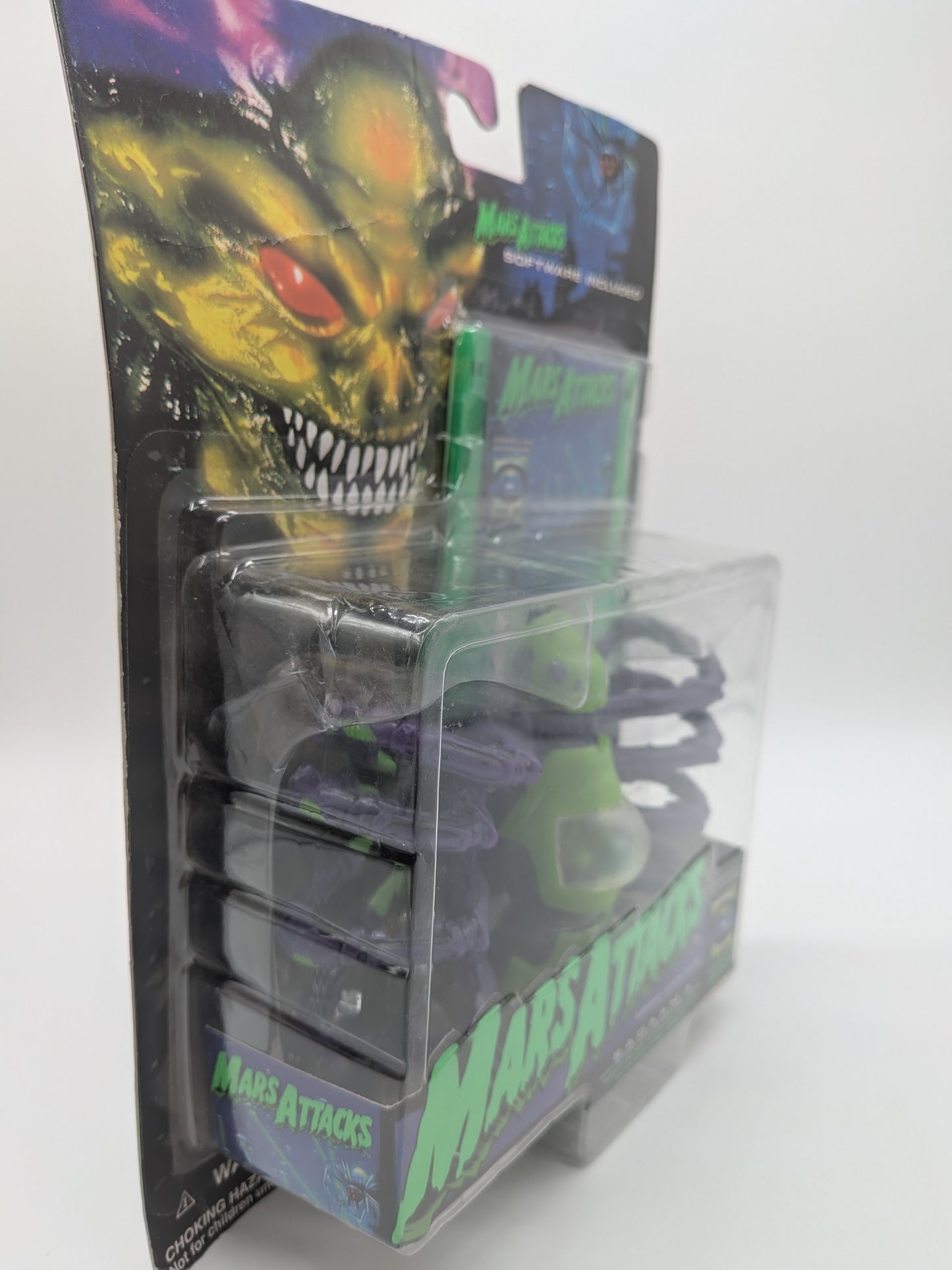 Trendmasters 1996 Mars Attacks S.A.D.A.A.M.A. Action Figure w/software floppy disc